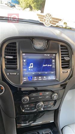 كرايسلر 300